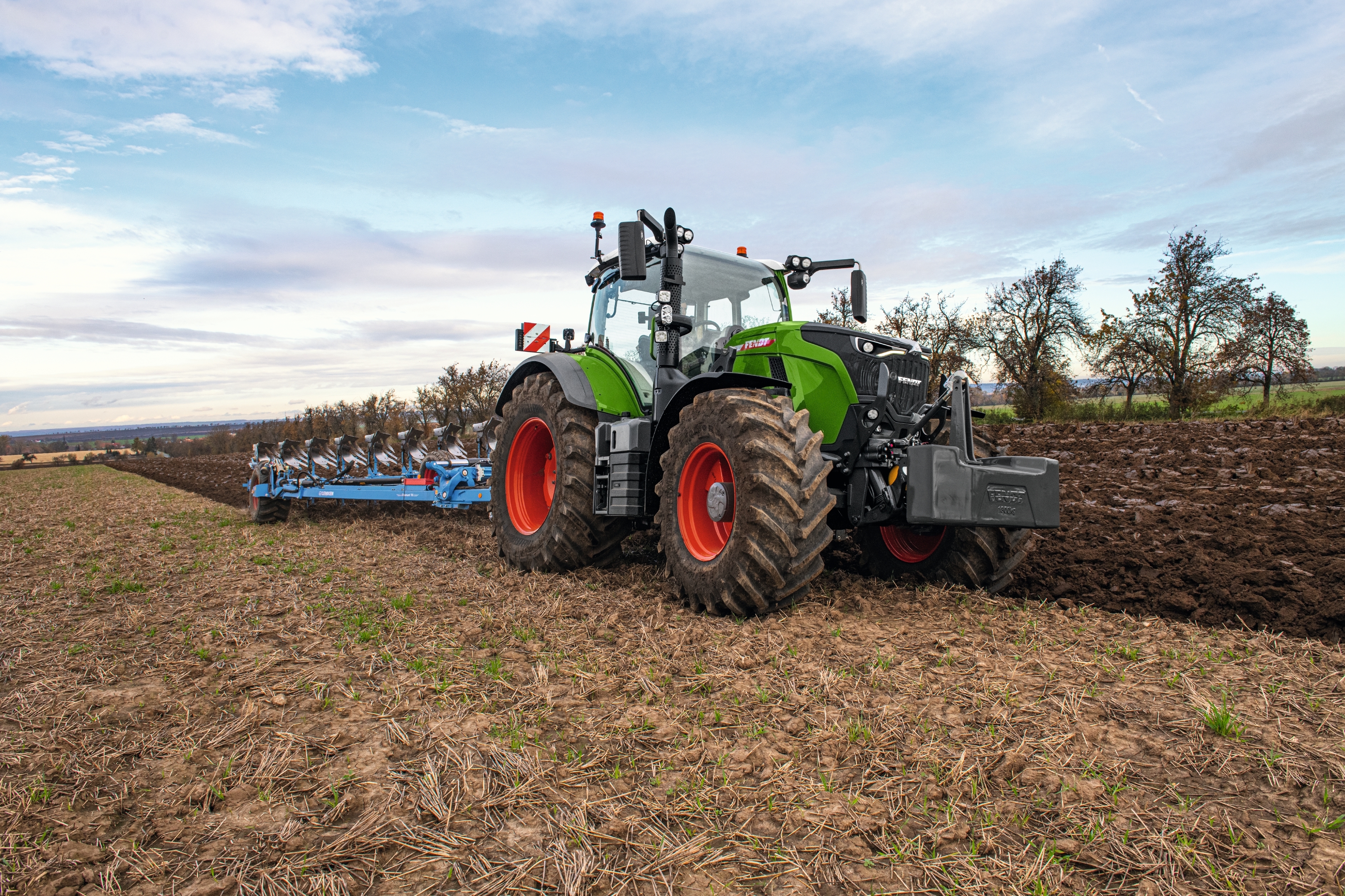 Fendt picks with NIMMSTA Smart Watches